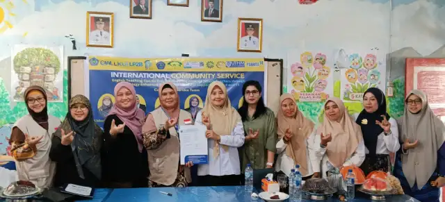 Unismuh dan UTHM Malaysia Latih 55 Guru SD Pangkep melalui International Community Service