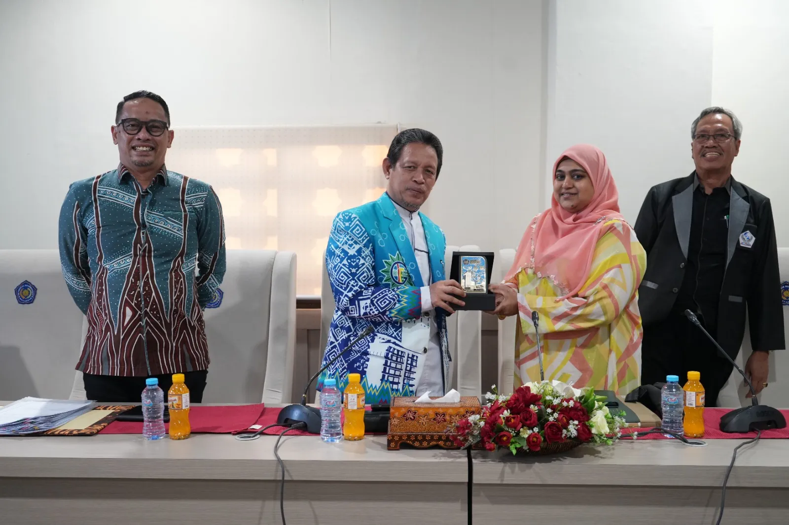 PPSDP Gandeng UNM dan Unismuh Makassar Gelar ICONEDS 2025 dan Silaturahmi Akademik Bersama UNIRAZAK
