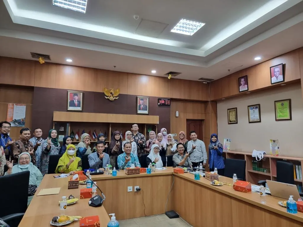 Dekan Kedokteran Unismuh Temui Cucu Kiai Dahlan, Bahas Pengembangan Halal Science Center