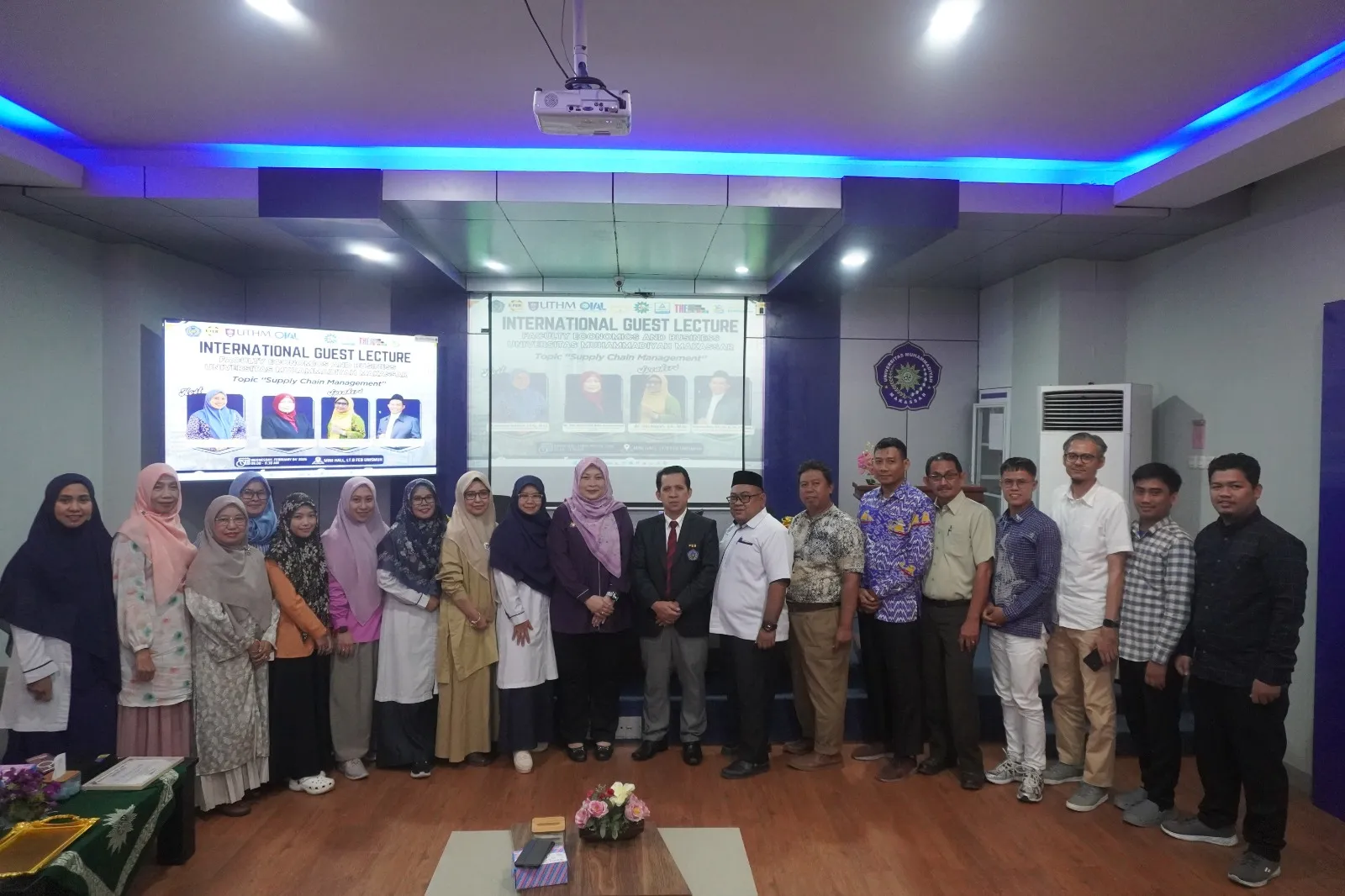 FEB Unismuh Makassar Gelar International Guest Lecture, Bahas Strategi Supply Chain Global