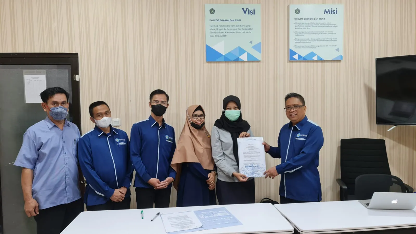 FEBIS Unismuh Kembangkan Kerjasama untuk Penguatan Kemampuan Bahasa Inggris Mahasiswa